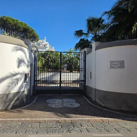 Dependence Crasta With Exclusive Parking Near Herculaneum Hébergement de vacances Portici